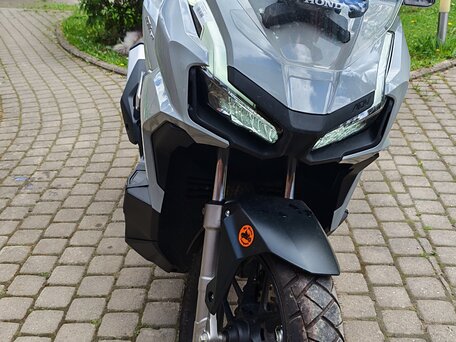2023 Honda ADV160, серый, 490000 рублей, вид 2