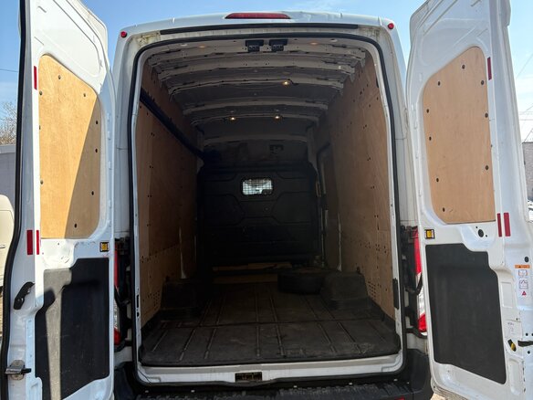 2015 Ford Transit, белый, 2050000 рублей - вид 4