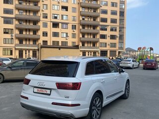 2015 Audi Q7 II (4M), белый, 2800000 рублей, вид 3