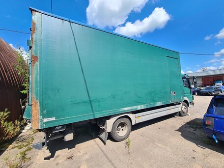 2006 Mercedes-Benz Atego, зелёный, 2500000 рублей, вид 5