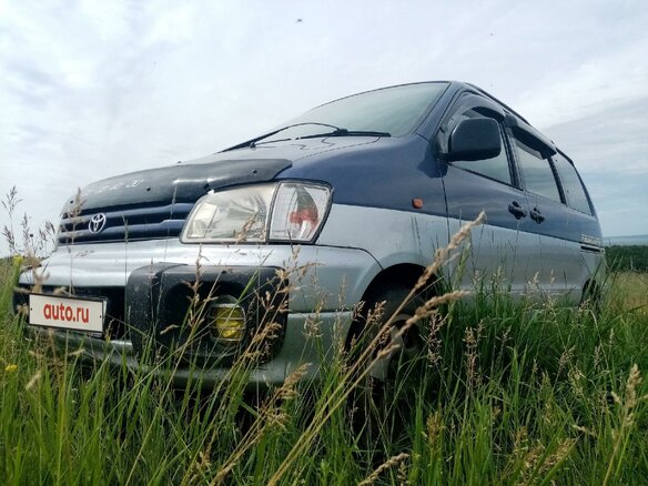 1997 Toyota Lite Ace Noah V, синий, 400000 рублей - вид 2