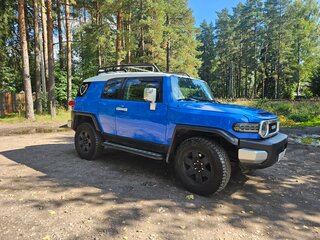 2007 Toyota FJ Cruiser, голубой, 2500000 рублей, вид 3