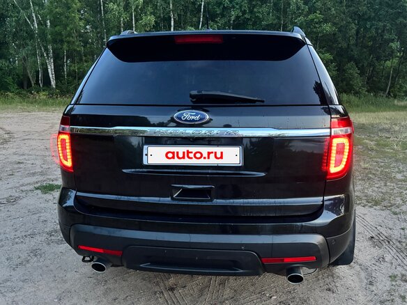2011 Ford Explorer V, чёрный - вид 5