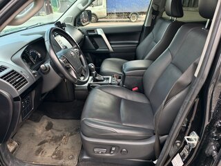 2022 Toyota Land Cruiser Prado 150 Series Рестайлинг 3, чёрный, 4100000 рублей, вид 5
