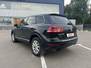 2012 Volkswagen Touareg II, чёрный, 1949000 рублей, вид 5