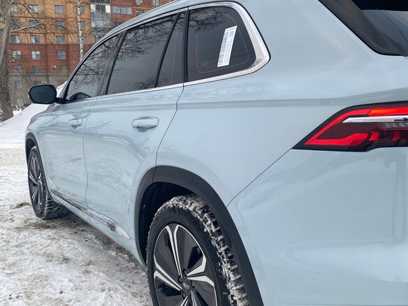 2022 Geely Monjaro (Xingyue L) Hi-P I, голубой, 3260000 рублей - вид 8