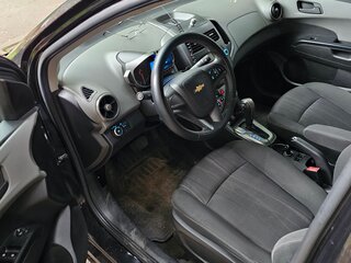2012 Chevrolet Aveo II, чёрный, 670000 рублей, вид 4