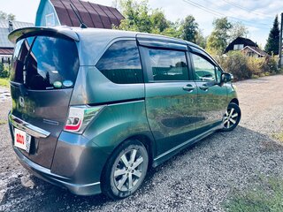 2012 Honda Freed I Рестайлинг, серый, 940000 рублей, вид 3