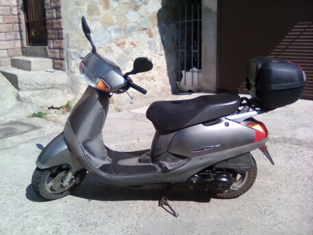 2001 Honda Lead 100, серебристый, 60000 рублей, вид 1