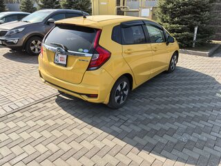 2018 Honda Fit III Рестайлинг, жёлтый, 1500000 рублей, вид 4