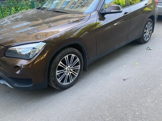 2013 BMW X1 18i I (E84) Рестайлинг, коричневый, 1100000 рублей, вид 1