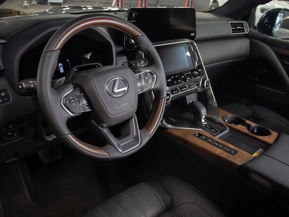 2025 Lexus LX 700h IV, чёрный, 22000000 рублей - вид 9