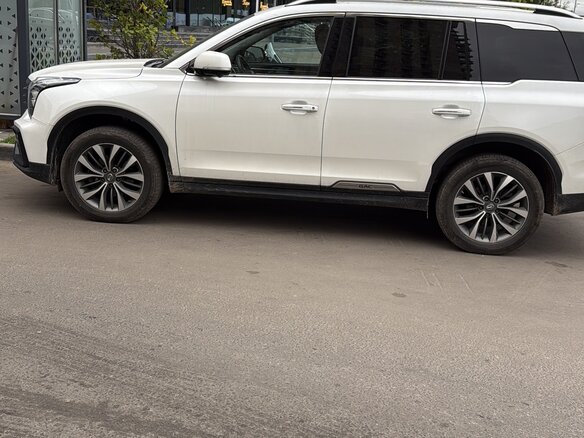 2021 GAC GS8 I, белый - вид 2