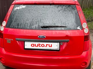 2006 Ford Fiesta Mk5, красный, 390000 рублей, вид 4