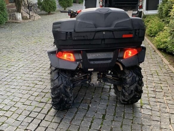 2019 Honda TRX 680 (Rincon), красный, 1430000 рублей - вид 2