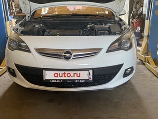 2012 Opel Astra GTC J Рестайлинг, белый, 1555555 рублей, вид 1