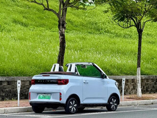 2023 Wuling Mini EV 26.5 kWh II, голубой, 1300000 рублей, вид 4