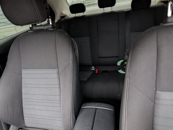 2014 Mercedes-Benz C-Класс 180 IV (W205), белый, 1750000 рублей - вид 5