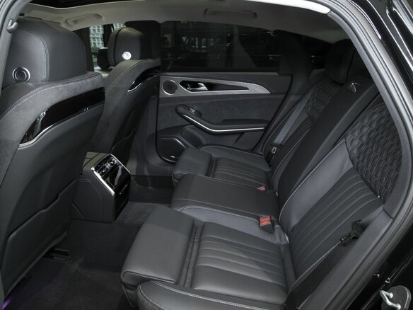 2024 Hongqi H9 I Рестайлинг, чёрный, 8154672 рублей - вид 7