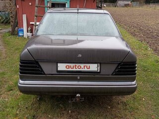 1992 Mercedes-Benz E-Класс 320 I (W124), серебристый, 295500 рублей, вид 3