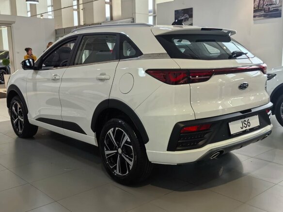 2024 JAC JS6, белый, 2964000 рублей - вид 3