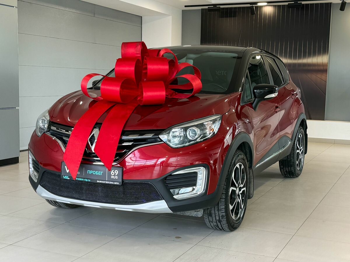 Открыть фотографии: Renault Kaptur I Рестайлинг