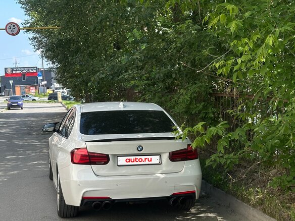 2018 BMW 3 серии 330i xDrive VI (F3x) Рестайлинг, белый, 2399000 рублей - вид 5