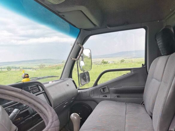 2003 Mitsubishi Minicab, белый, 1500000 рублей - вид 7