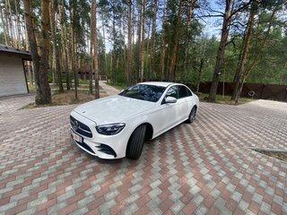 2022 Mercedes-Benz E-Класс 200 V (W213, S213, C238) Рестайлинг, белый, 5200000 рублей, вид 2