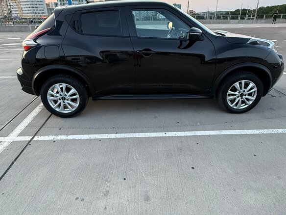 2018 Nissan Juke I Рестайлинг, чёрный, 1245000 рублей - вид 1