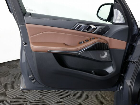 2026 BMW X5 30d IV (G05/G18) Рестайлинг, серый, 15900000 рублей - вид 15