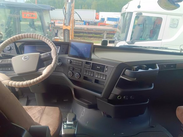 2023 Volvo FH, белый, 13005000 рублей - вид 4
