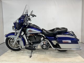 2006 Harley-Davidson Electra Glide, синий, 510000 рублей, вид 2