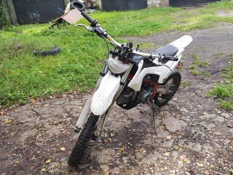 2019 BSE PH 190, красный, 80000 рублей, вид 1