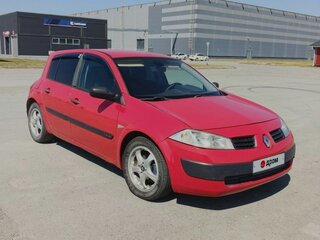 2004 Renault Megane II, красный, 200000 рублей, вид 3