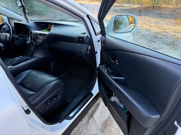 2014 Lexus RX 270 III Рестайлинг, белый, 1900000 рублей - вид 12