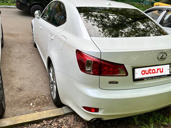 2010 Lexus IS 250 II Рестайлинг 2, белый, 1070000 рублей - вид 11