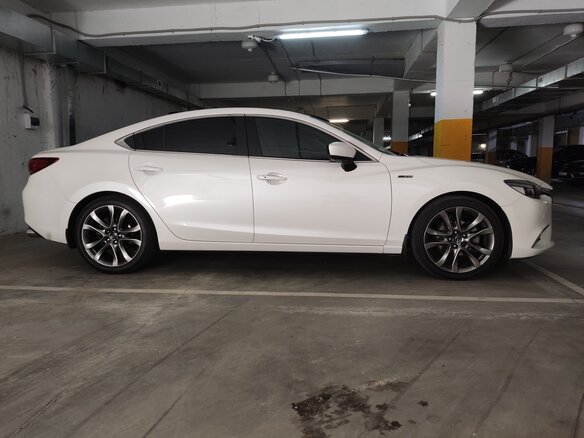 2018 Mazda 6 III (GJ) Рестайлинг, белый, 2200000 рублей - вид 3