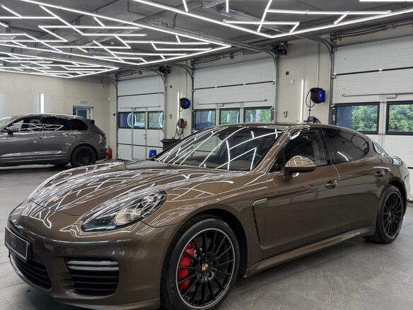 2014 Porsche Panamera Turbo I Рестайлинг, коричневый - вид 2