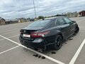 2021 Toyota Camry VIII (XV70) Рестайлинг, чёрный, 2000000 рублей - вид 7
