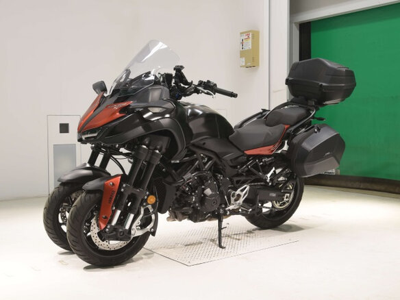 2021 Yamaha Niken, чёрный, 1200000 рублей - вид 3