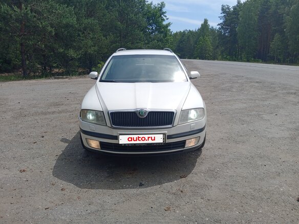 2008 Skoda Octavia II (A5), белый, 870000 рублей