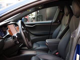 2020 Tesla Model S Long Range I Рестайлинг, синий, 5700000 рублей, вид 4