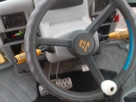 2001 JCB 3CX, жёлтый, 3300000 рублей, вид 3