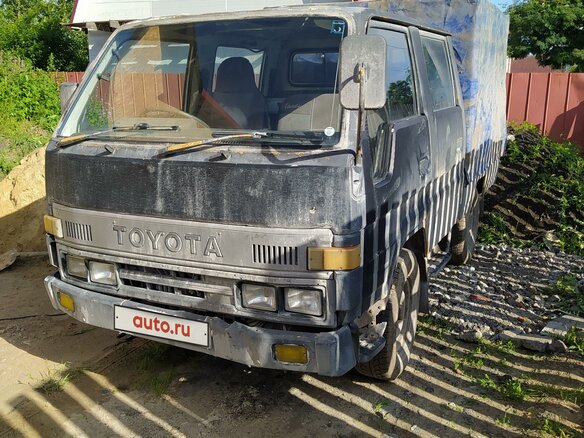 1994 Toyota Toyoace, чёрный, 200000 рублей