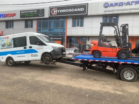 2024 Isuzu Elf (N-series), белый, 6700000 рублей, вид 4