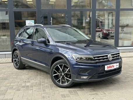 2017 Volkswagen Tiguan II, синий, 1650000 рублей, вид 3