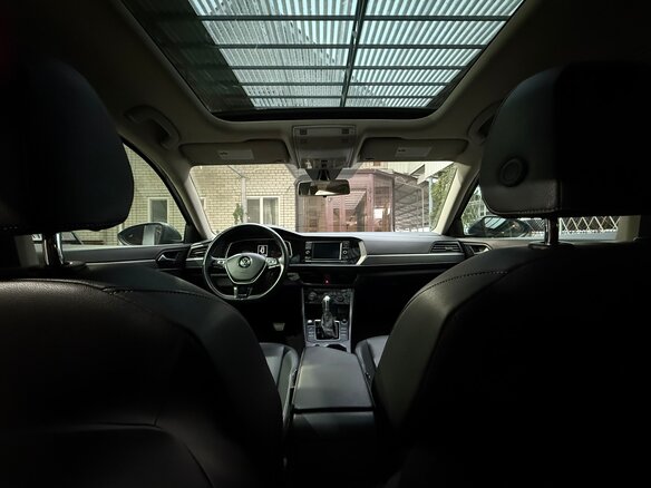 2019 Volkswagen Jetta 8-speed VII, серый, 1740000 рублей - вид 26