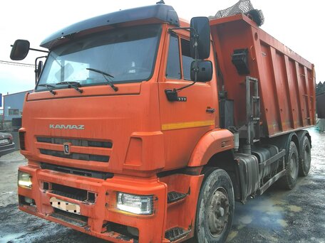 2019 КамАЗ 6520, красный, 2820000 рублей, вид 1