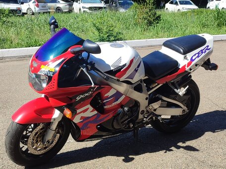 1997 Honda CBR 919RR Fireblade, красный, 370000 рублей, вид 4